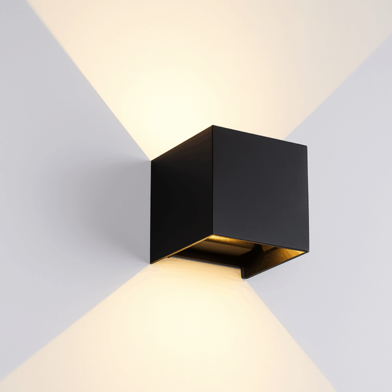 Qube Dimbaar Wandlamp LED 6Watt ZWART 230Volt IP65