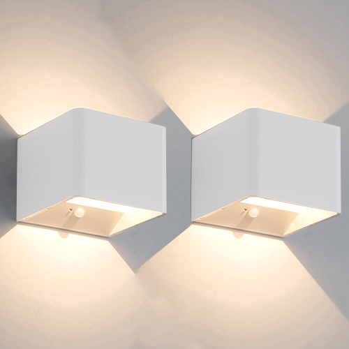 Set 2x Qube Oplaadbaar Wandlamp LED 5Watt WIT + PIR bewegingssensor