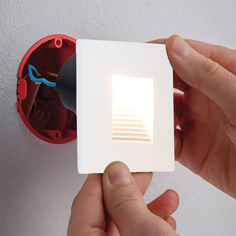 LED trapverlichting 1.5Watt vierkant WIT doorlusbaar voor WCD inbouwdoos